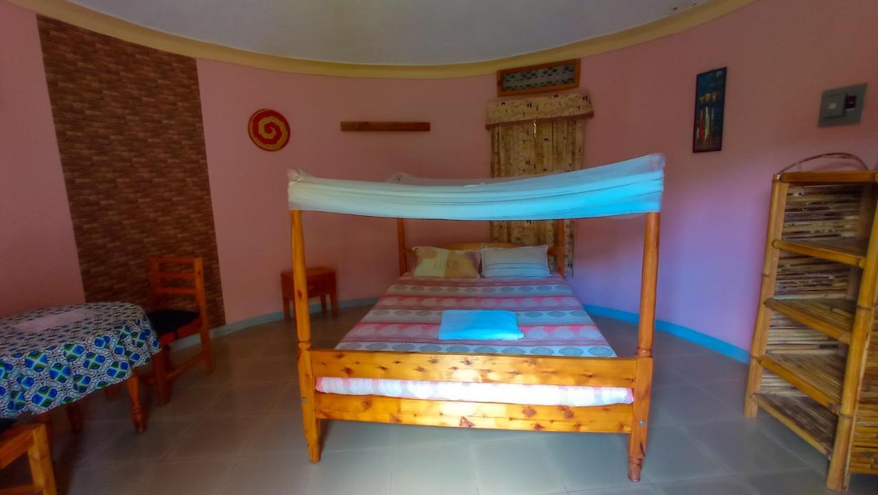 Crater Bay Cottages Kabale Exterior photo