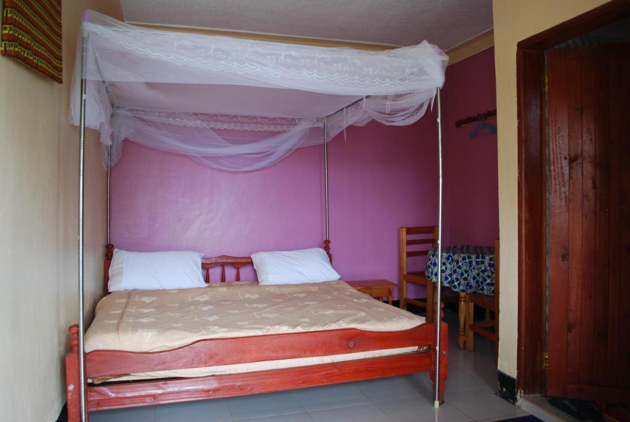 Crater Bay Cottages Kabale Exterior photo